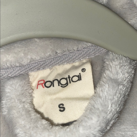 Gray Rongtai Robe - Picture 5 of 5